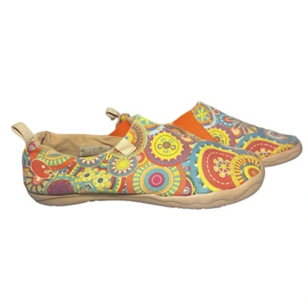 UIN Toledo Shoes Womens Size 10.5 EU 42.5 Art Print Slip On‎ Walking Comfort