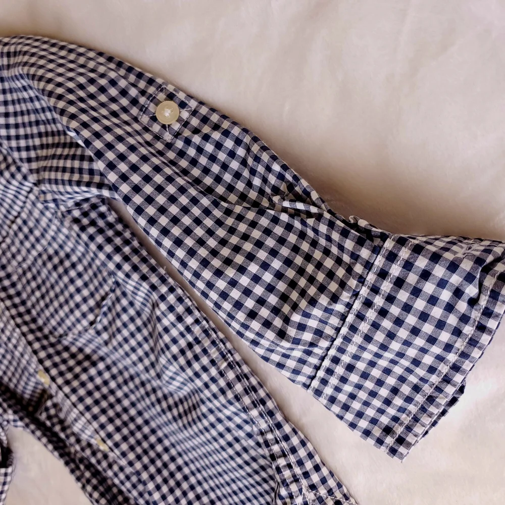 GAP round clothing great