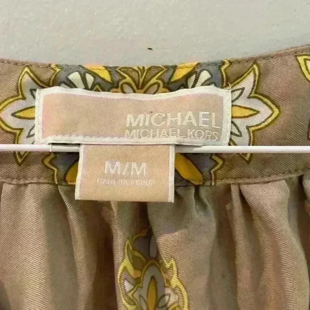 Michael Kors size medium