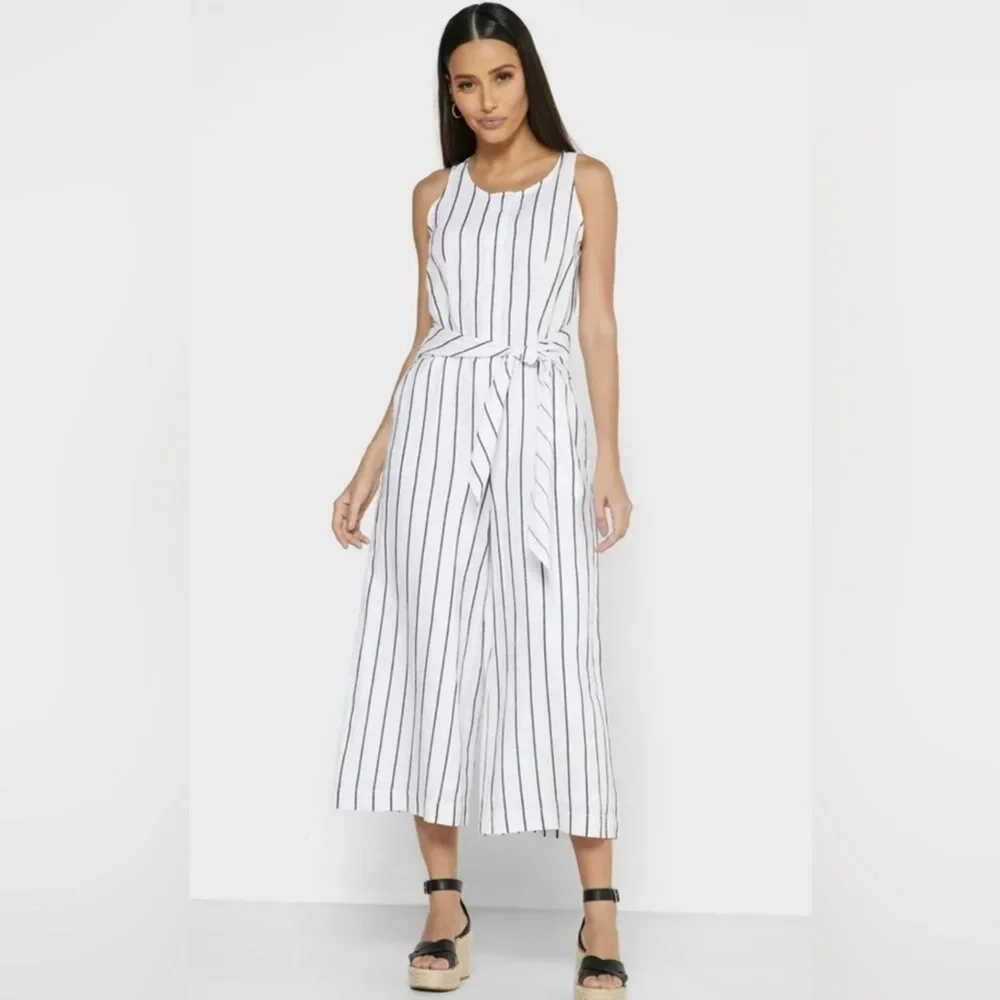 Banana Republic being size this