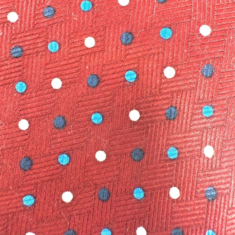 Calvin tie crafted