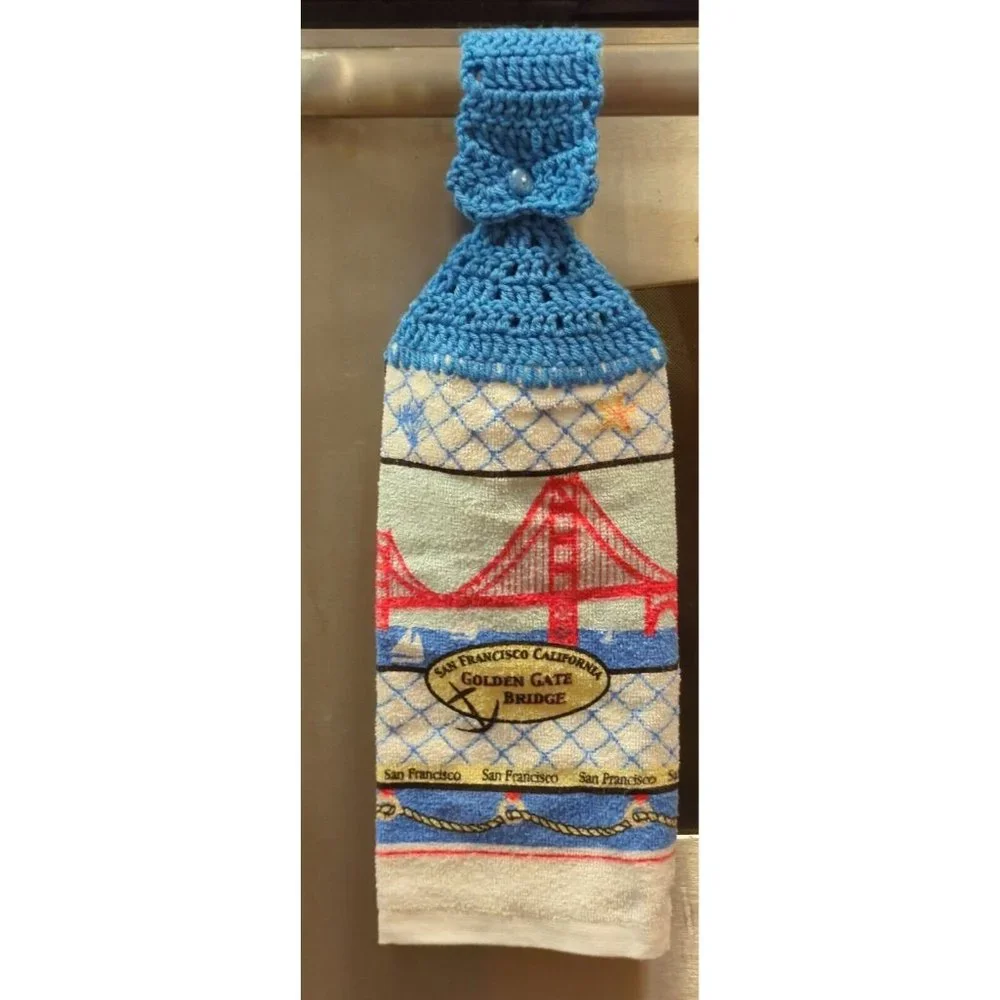 Hand‎ crocheted TOWELs with matching POT HOLDER SET NEW San Francisco bridge