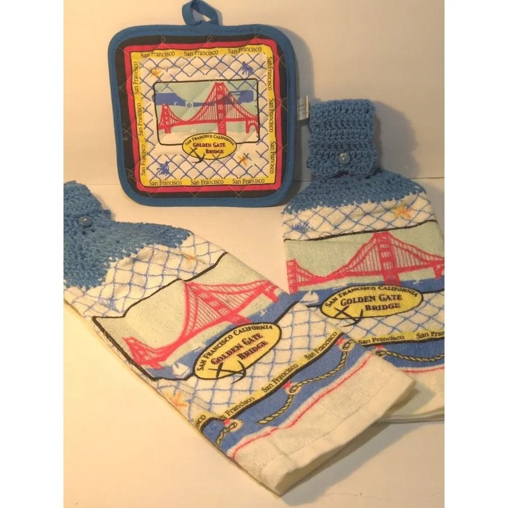 Hand‎ crocheted TOWELs with matching POT HOLDER SET NEW San Francisco bridge