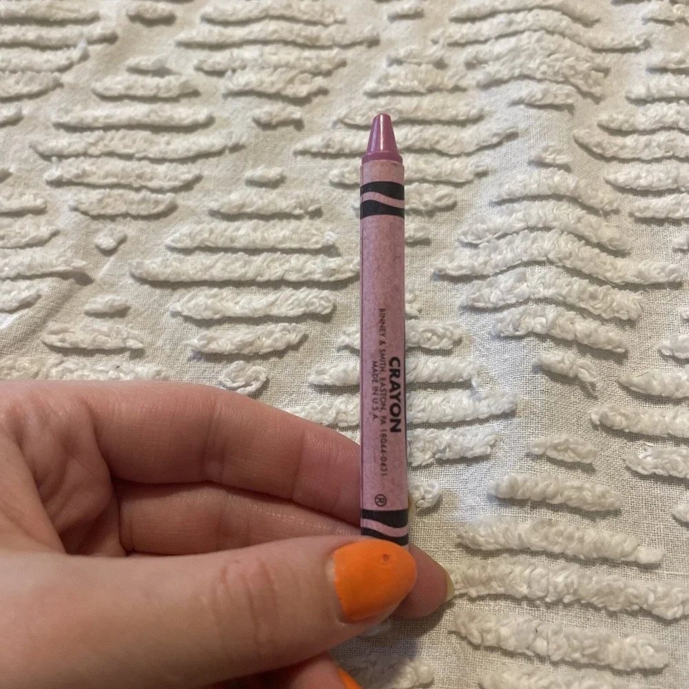 Crayola thistle crayon