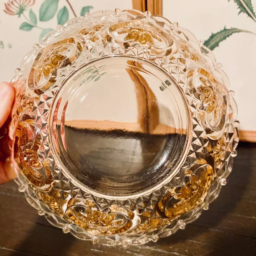 Vintage Pink‎ Glass Candy Dish with Heart and Rose Pattern Victorian Style