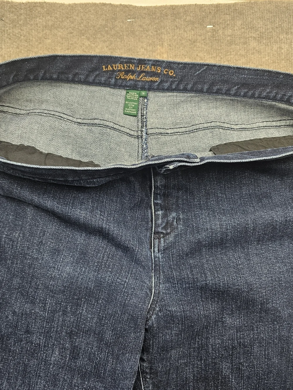 Lauren Ralph Lauren classic flattering