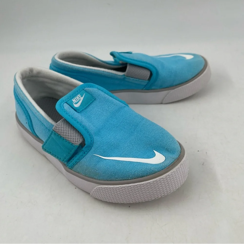 Nike excellent preowned