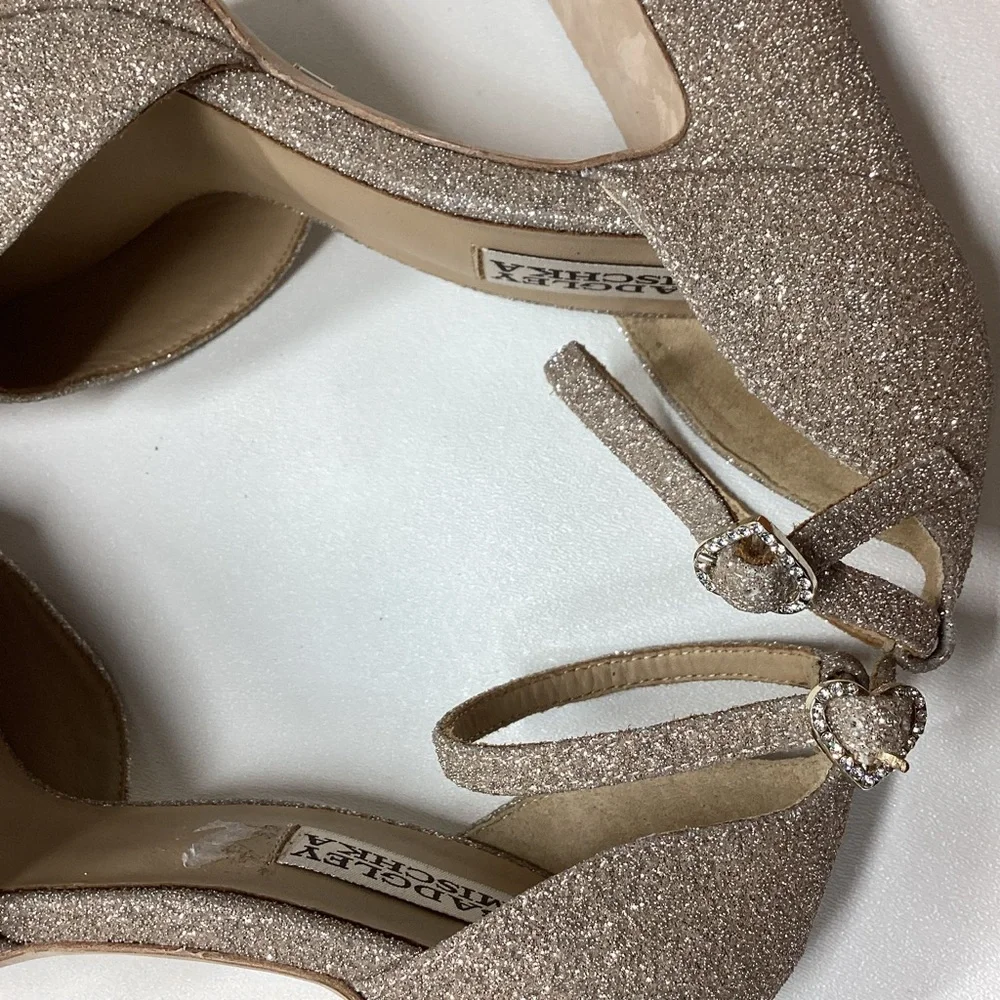 Badgley Mischka Jayda Ankle‎ Strap Platform Pumps Size 7.5