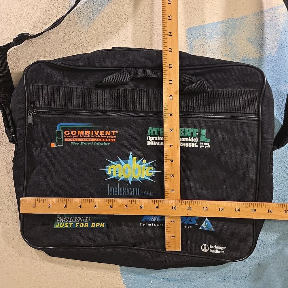 N/A black nylon