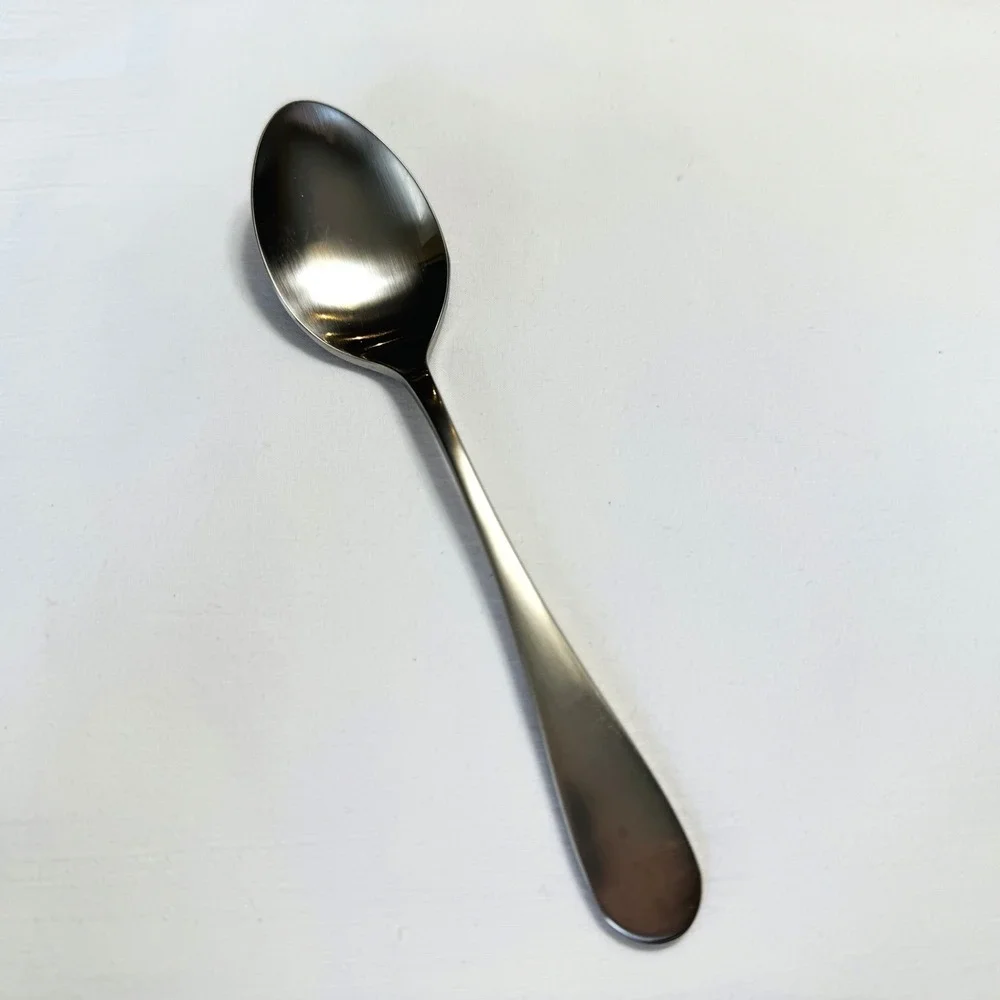 Oneida OMNI Stainless Flatware One Teaspoon Satin Heirloom Cube Mark