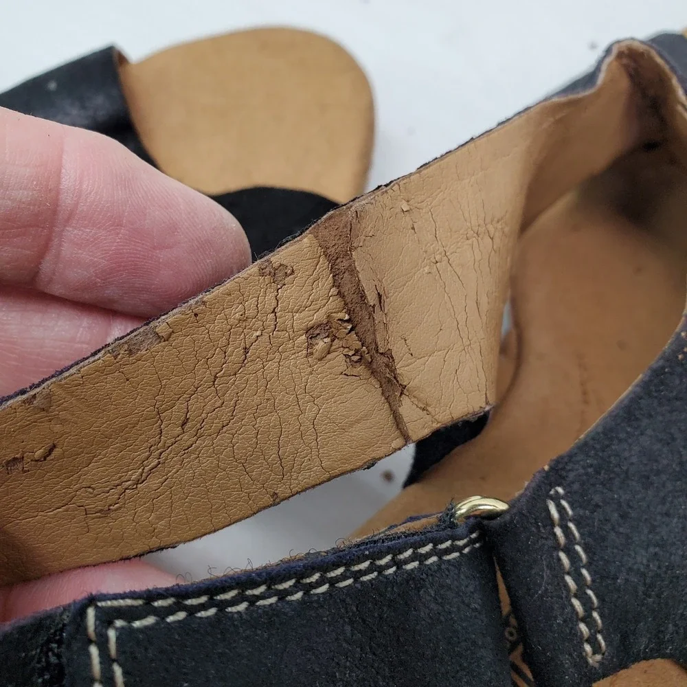 Clarks these cushion