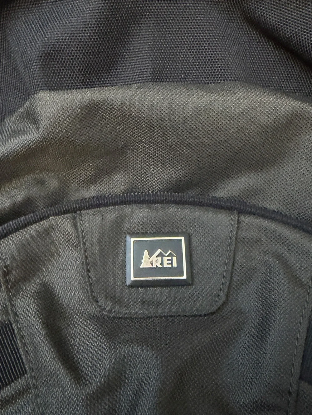 REI versatile daily