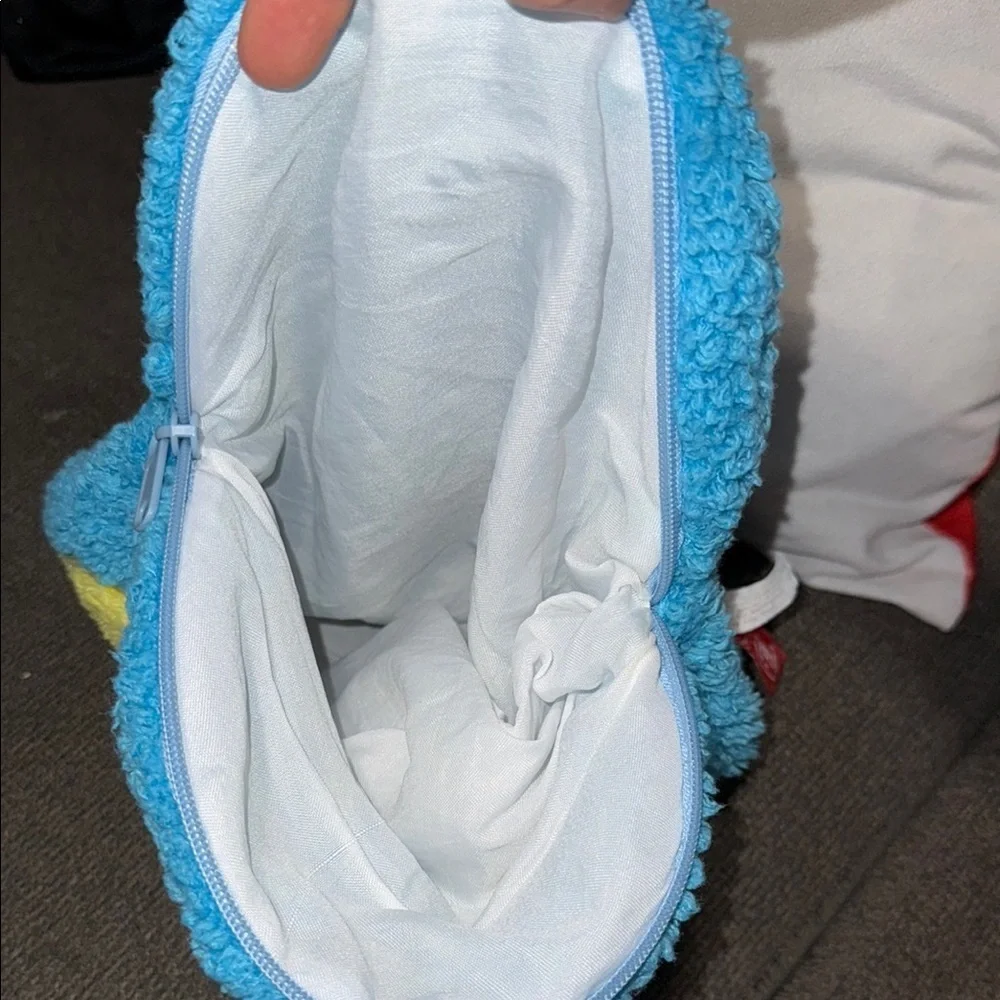 linzy adorable blue