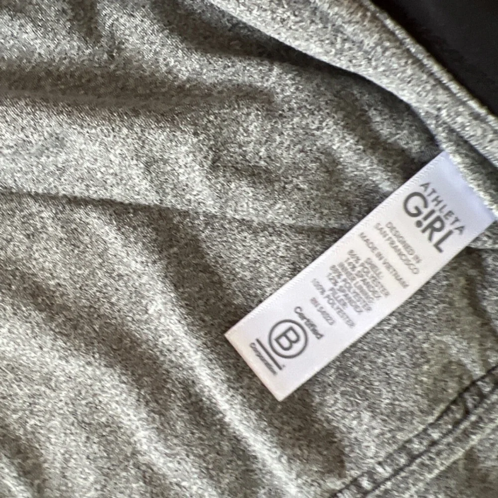 Athleta featherweight stretch™