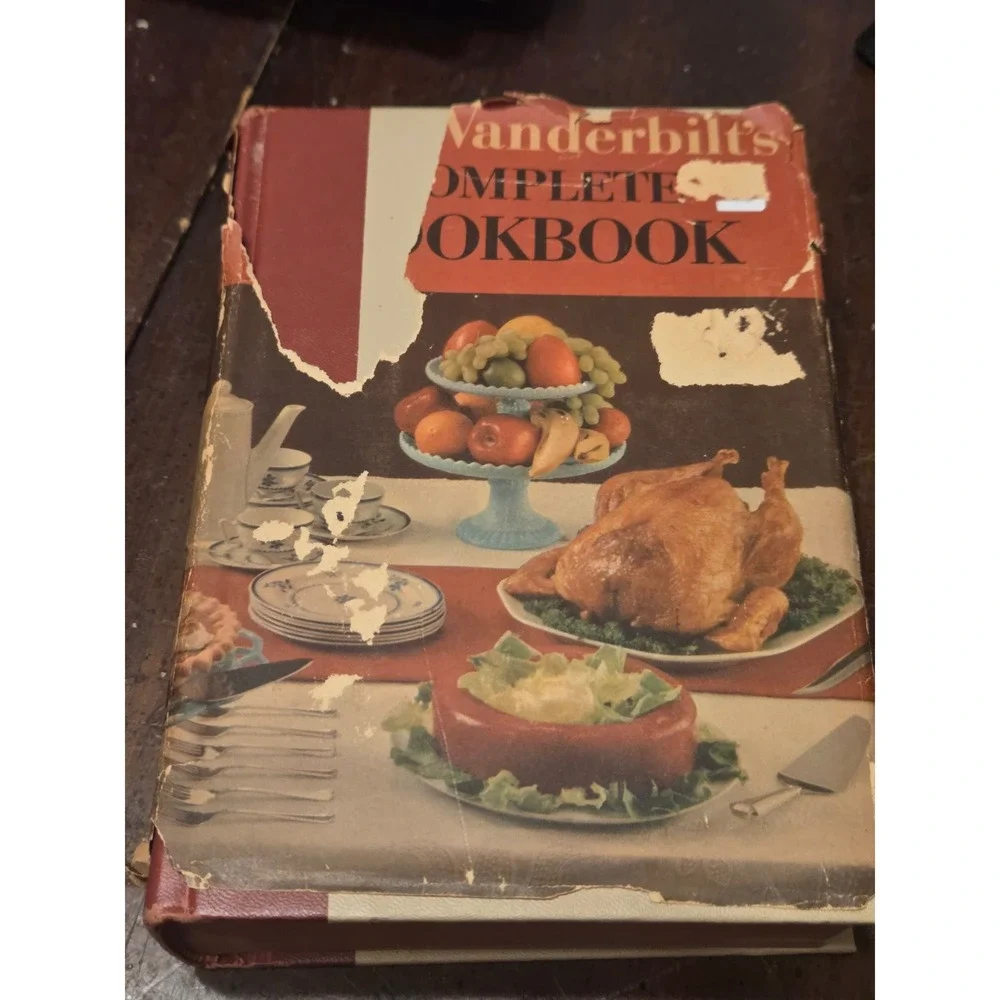 Amy Vanderbilt Complete Cookbook 1961 Andy Warhol Illustrations VTG 1st Printing