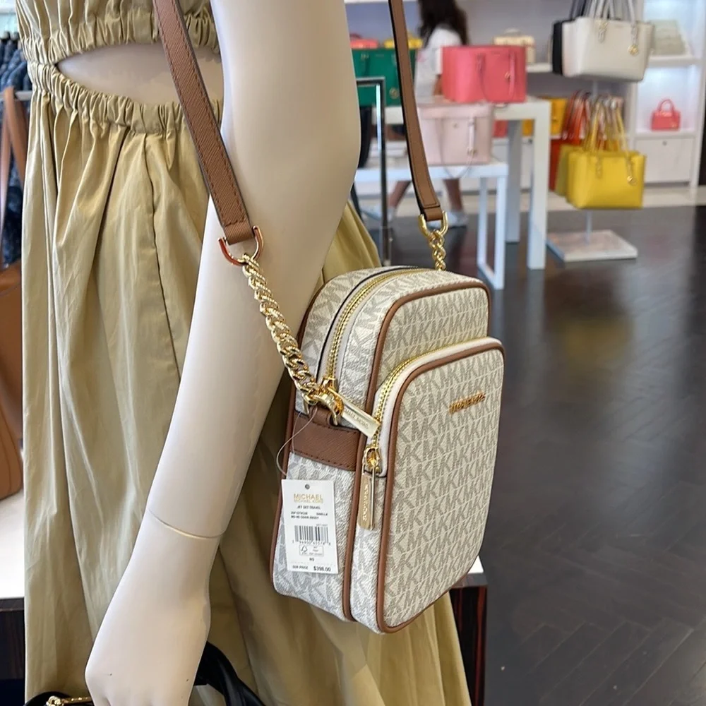 MICHAEL KORS  Jet Set Travel Medium Logo Crossbody Flight Bag # 35F1GTVC2B NWT