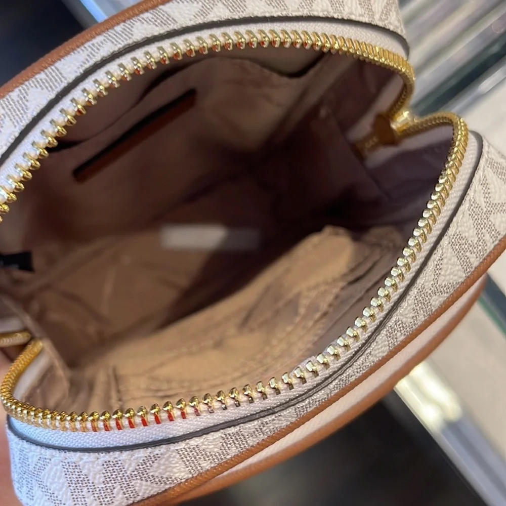 MICHAEL KORS  Jet Set Travel Medium Logo Crossbody Flight Bag # 35F1GTVC2B NWT