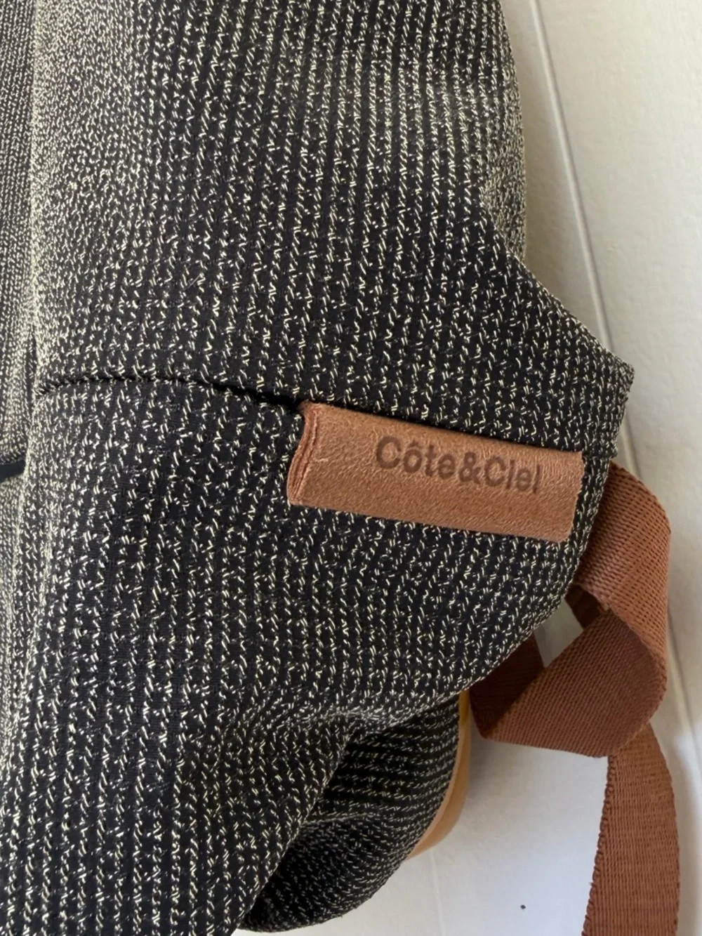 Cote & Ciel stylish charcoal