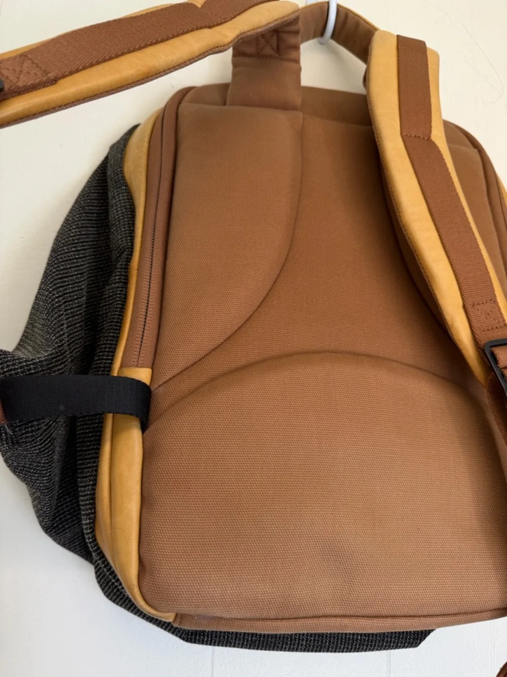 Cote & Ciel stylish charcoal