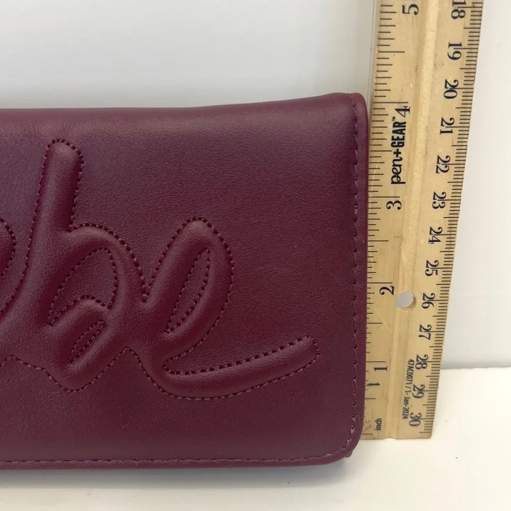 bebe louisa trifold