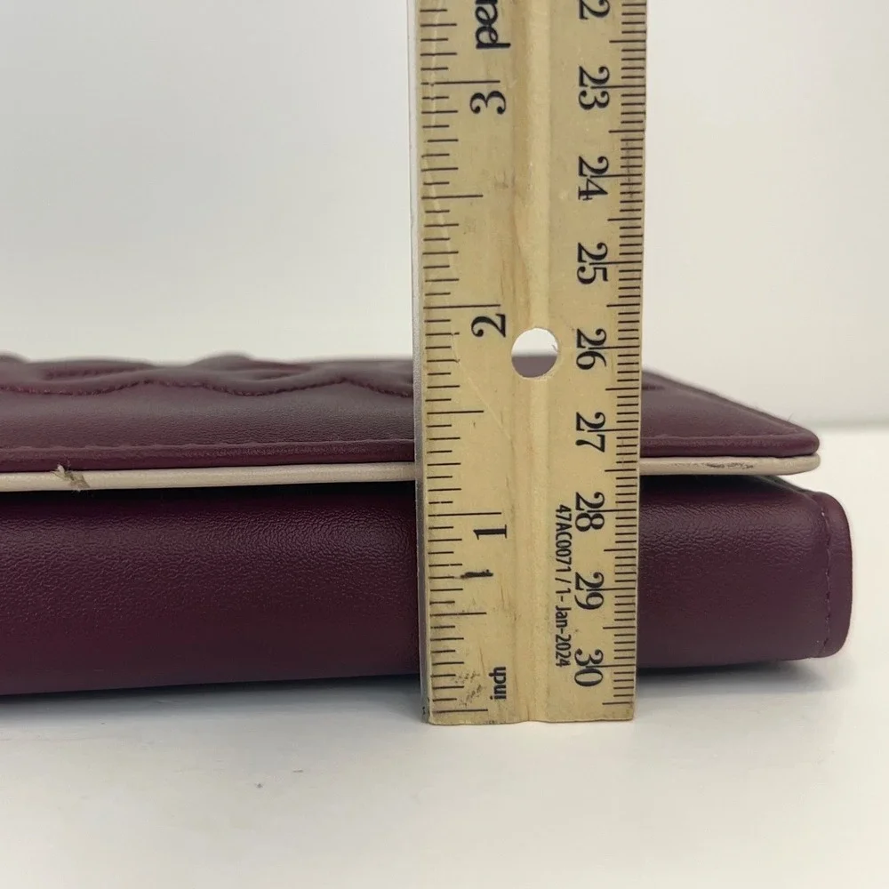 bebe louisa trifold