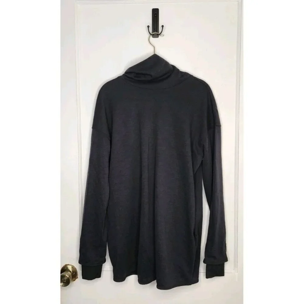 Nike maternity nursing