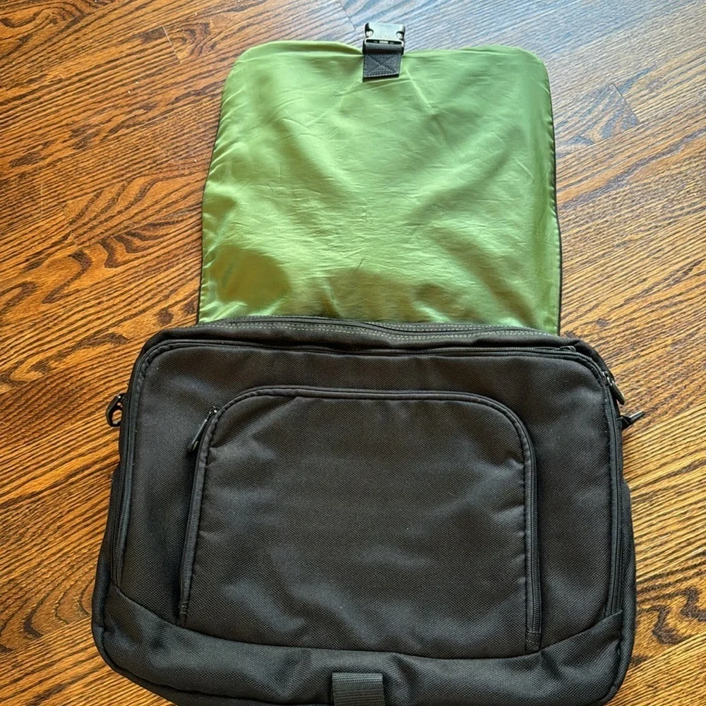 Targus black multi