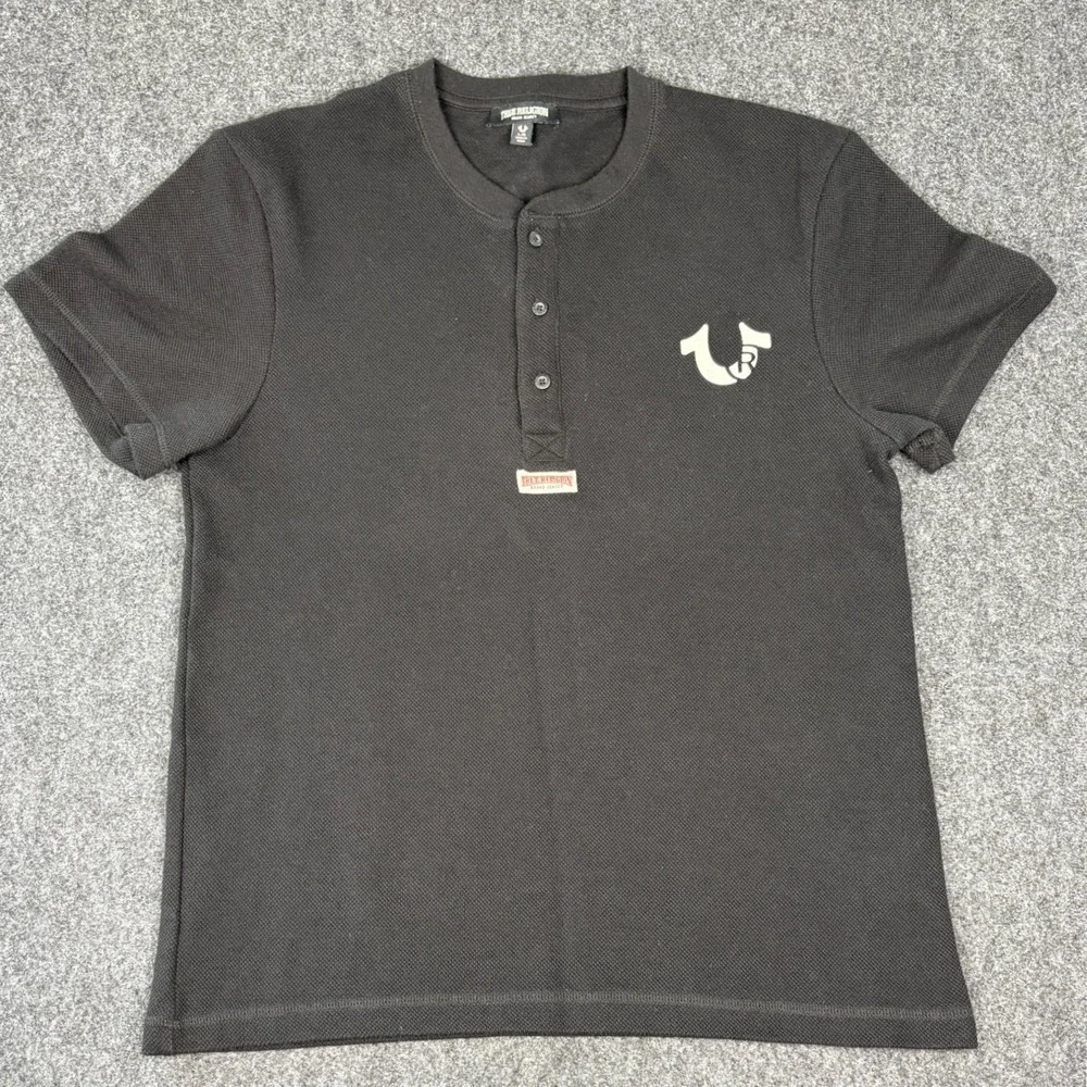 True Religion Mens Black Short Sleeve Henley Shirt Horseshoe Logo Size L