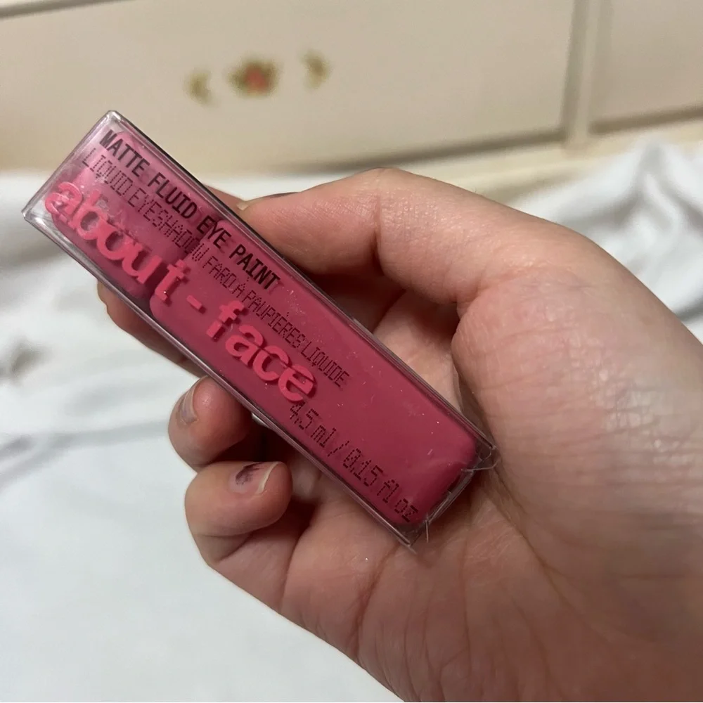 About Face by Halsey Matte Fluid Eye Paint Eyeshadow In La Zona Rosa June sale
