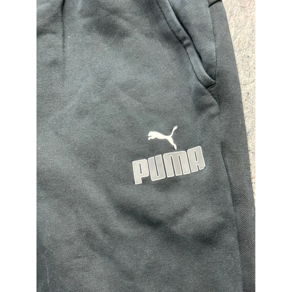 Puma joggers classic