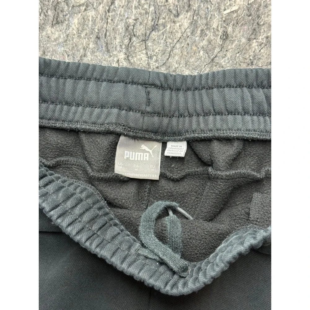Puma joggers classic
