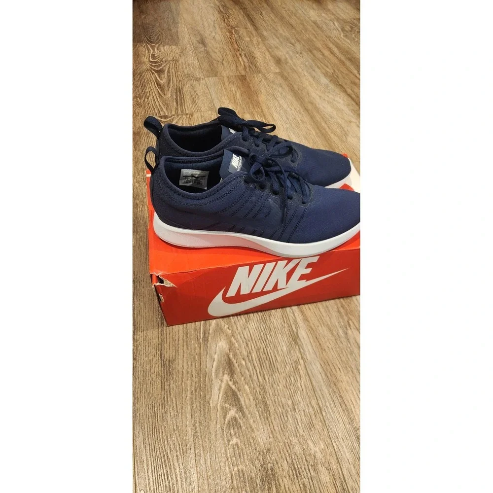 Nike dualtone racer