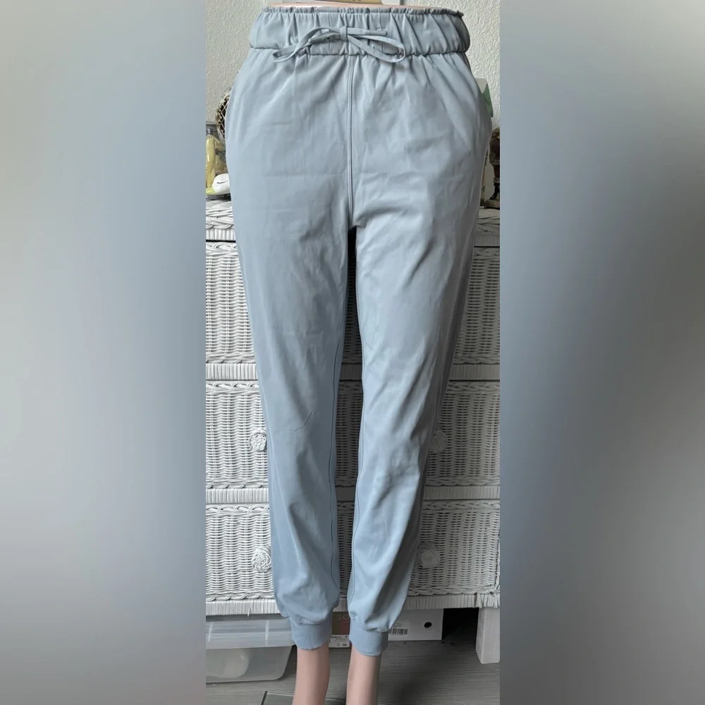 lululemon athletica great worn