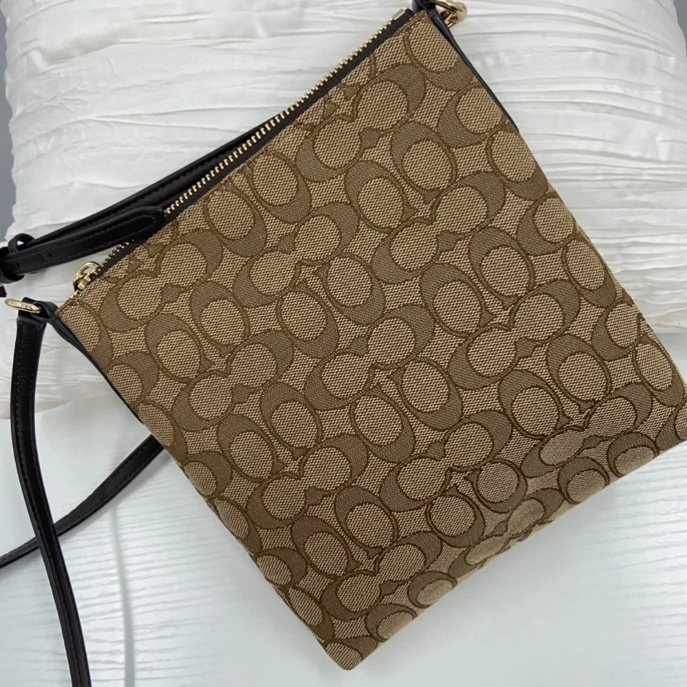 Coach bag north