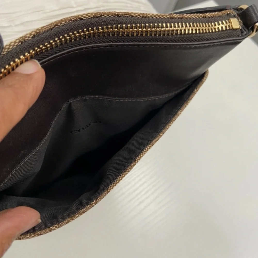 Coach bag north