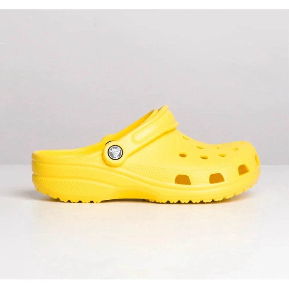CROCS it iconic