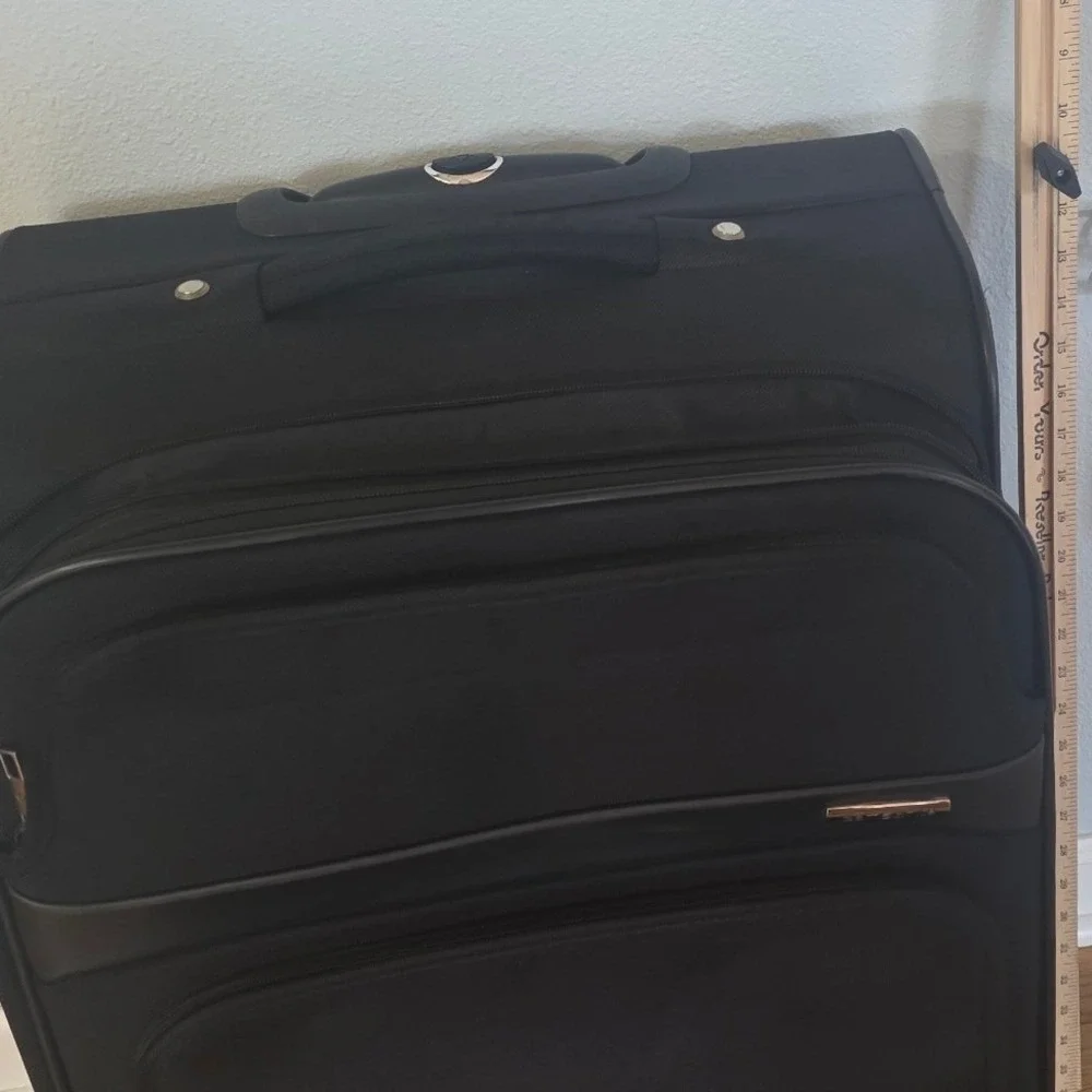 Samsonite softshell spinner