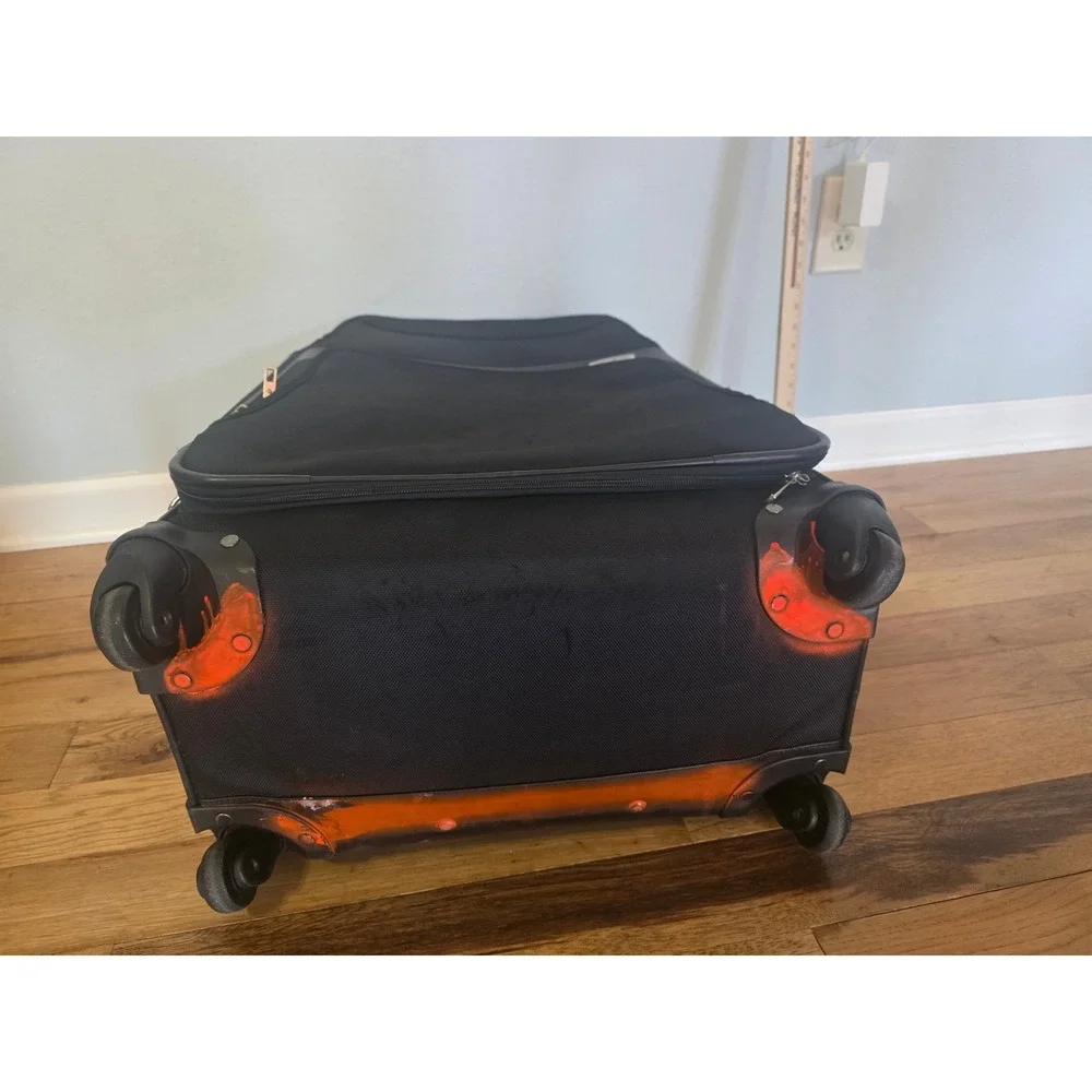 Samsonite softshell spinner