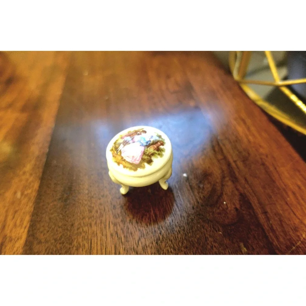N/A tall gold inches