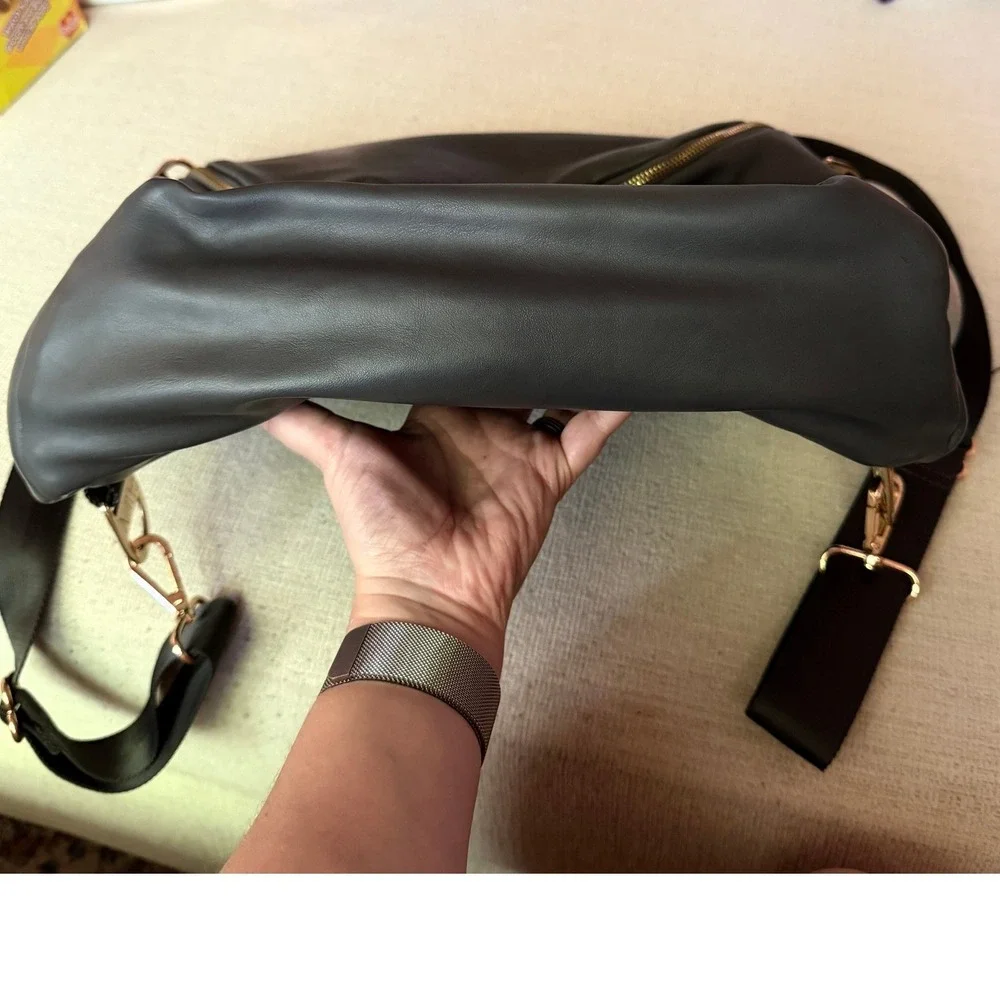 Fawn Design sleek black