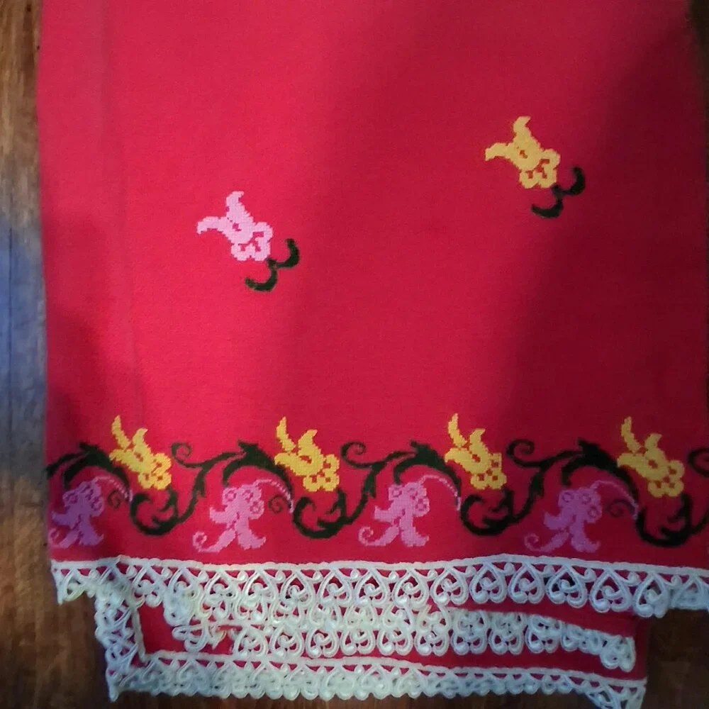 Unbranded vintage embroidered