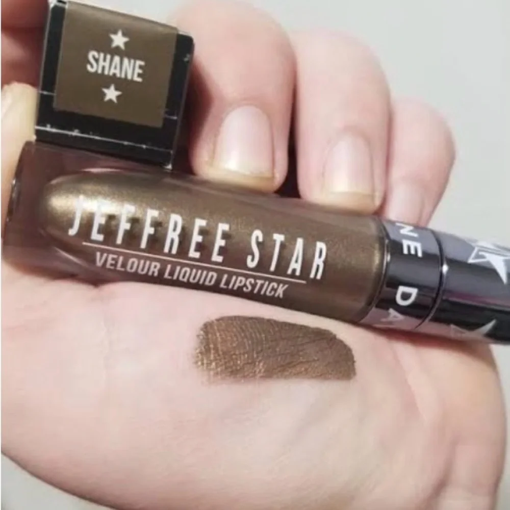 Jeffree Star elevate your