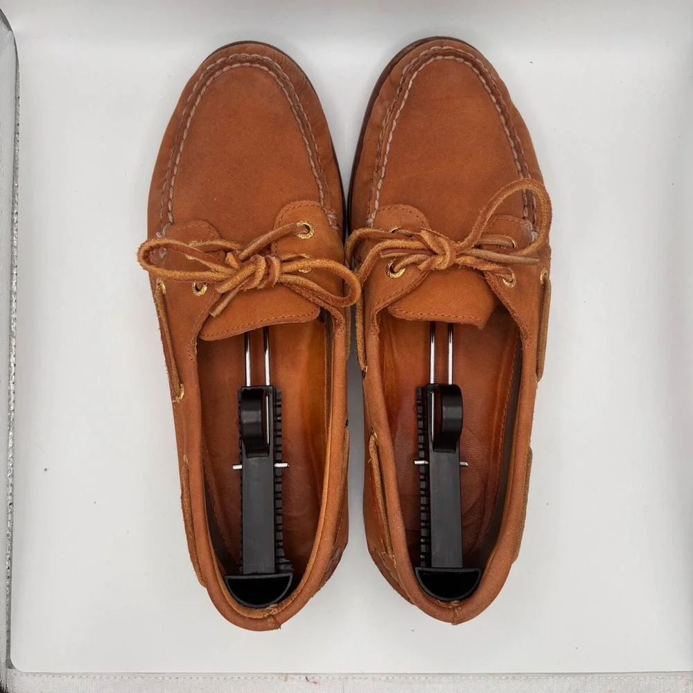 Sperry classic two