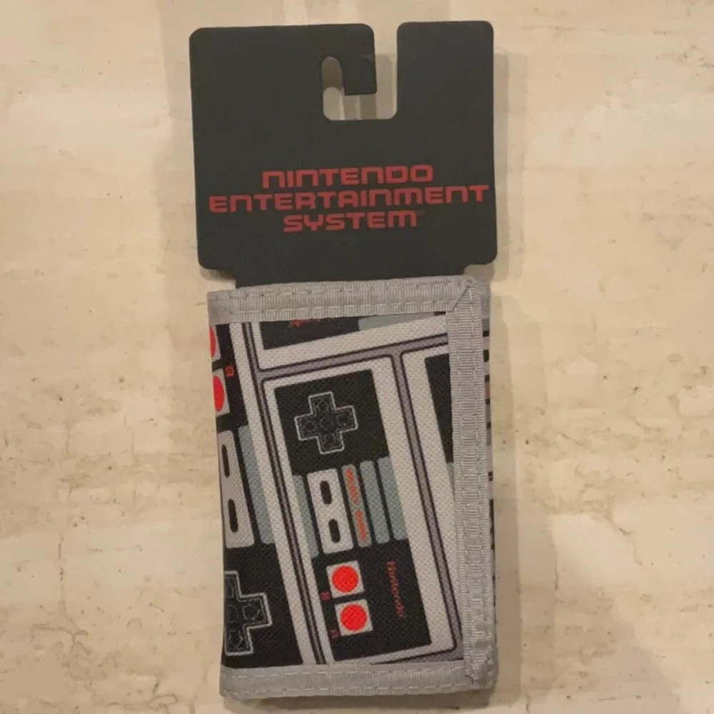 Nintendo wallet men’s