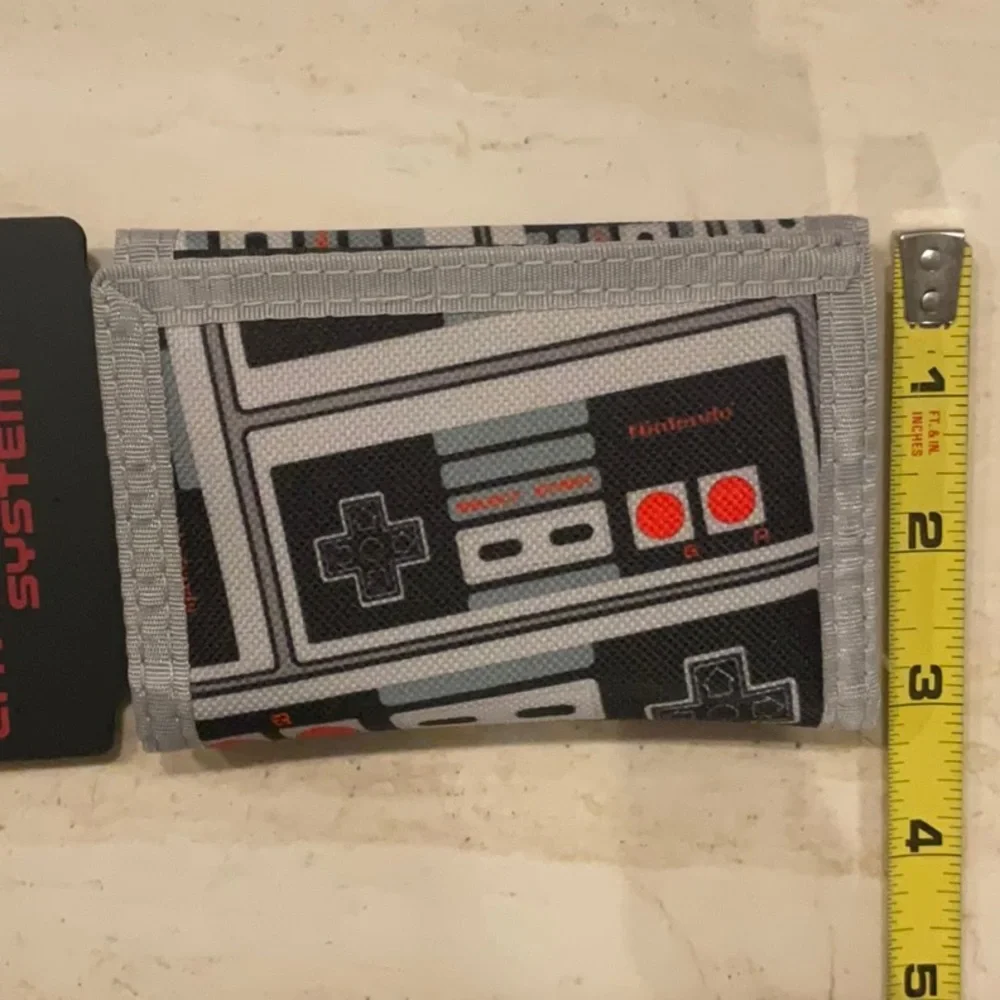 Nintendo wallet men’s
