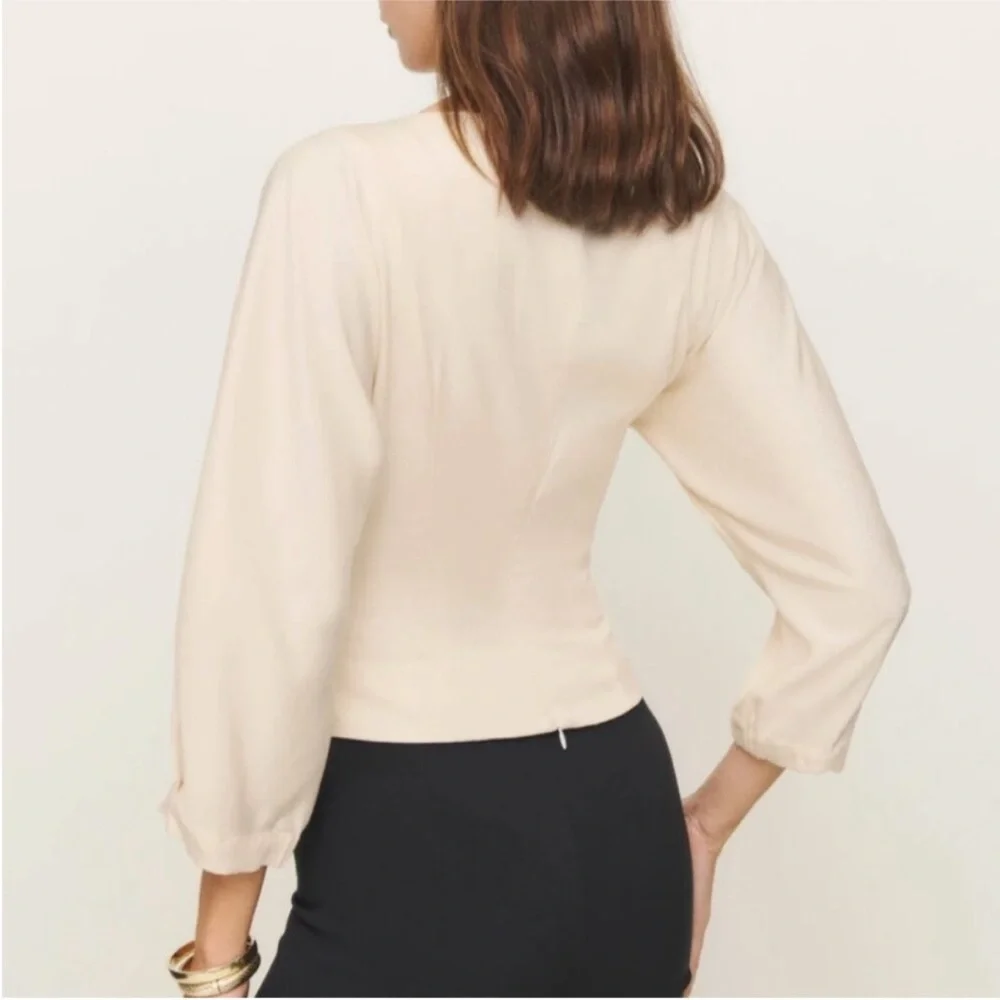 Reformation 23” curved 30