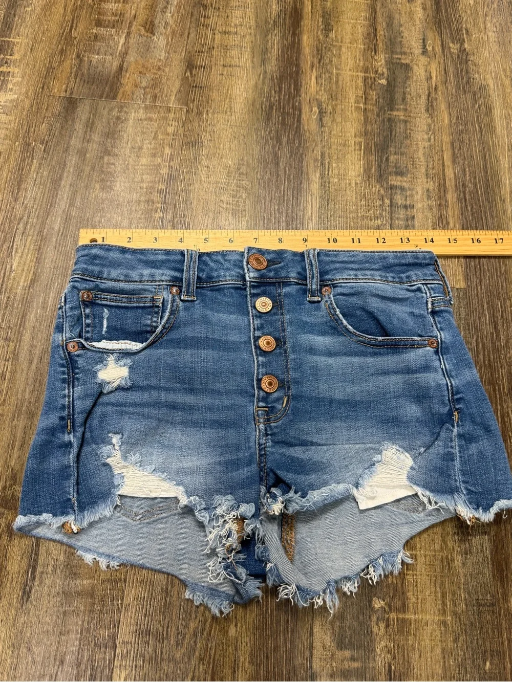 American Eagle Outfitters high rise