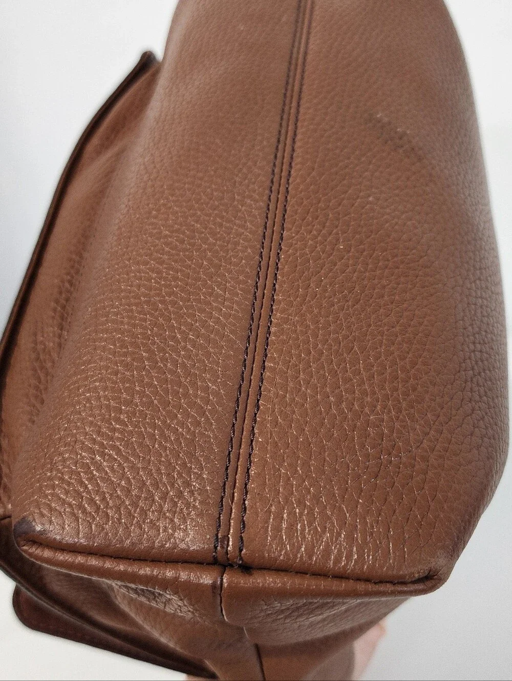 Fossil structured briefcase