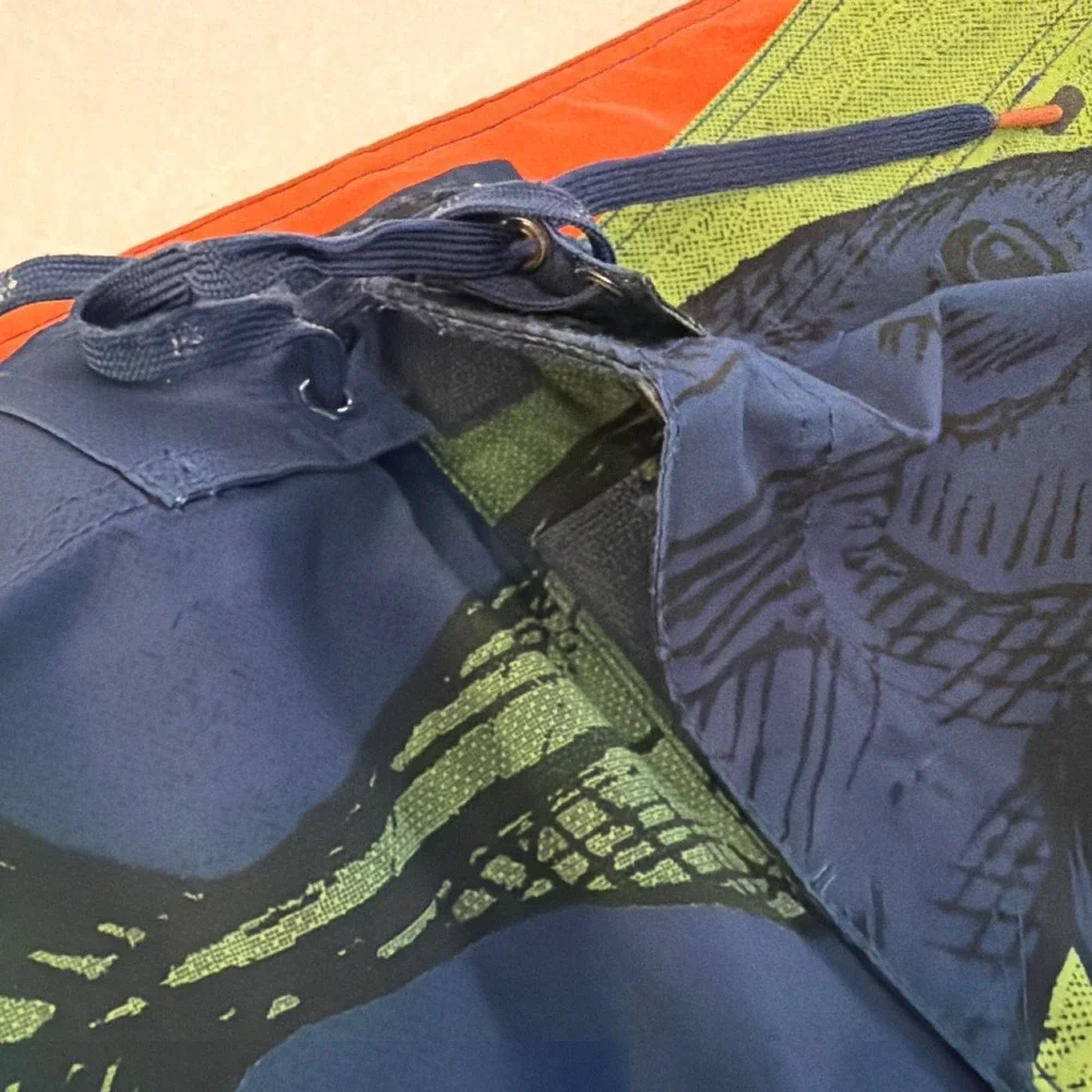 Cova board shorts