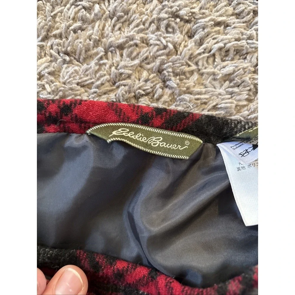 Eddie Bauer this eddie